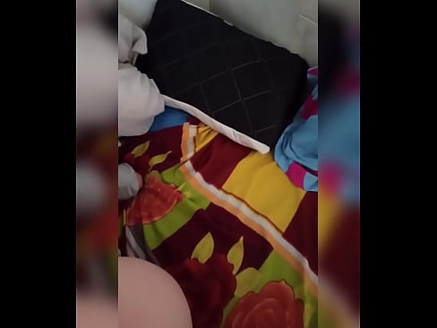 ❤️ Mano kambariokė lieka namuose viena, nes jos vyras atostogauja, o aš pasinaudoju proga ją išdulkinti ir užpildyti jos užpakalį pienu ️ Namų porno prie lt.marketapp.top ️❤
